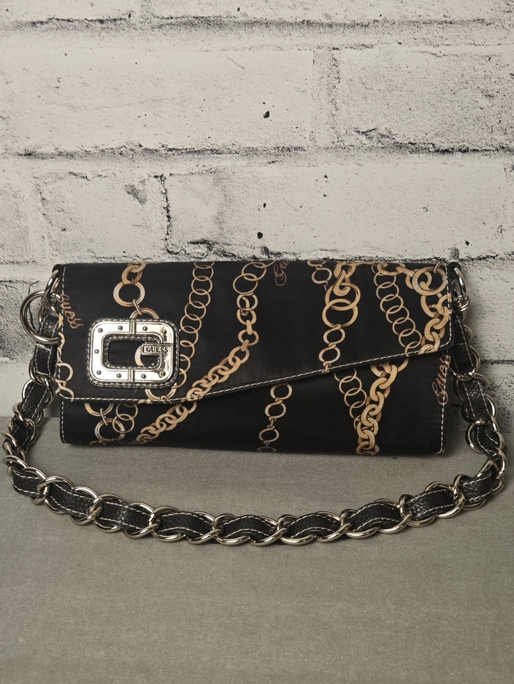 Guess Black & Gold Chain-Print Shoulder Bag